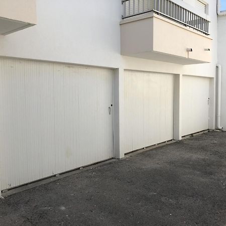 Duplex Centre Ville - 50M De La Plage - Clim - Garage - Netflix لو غراو دو روا الغرفة الصورة