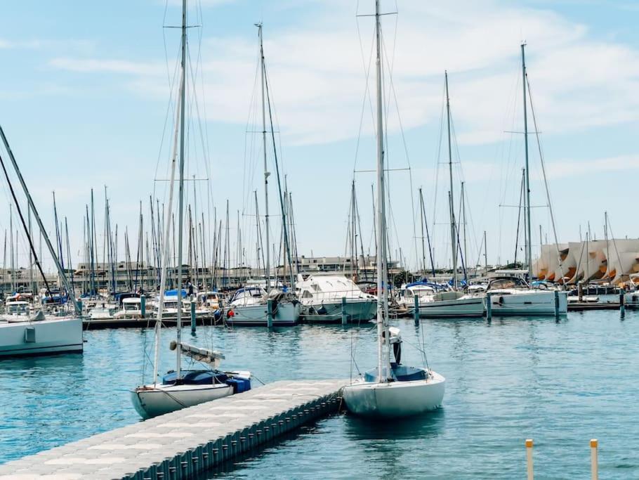 Duplex Centre Ville - 50M De La Plage - Clim - Garage - Netflix لو غراو دو روا المظهر الخارجي الصورة