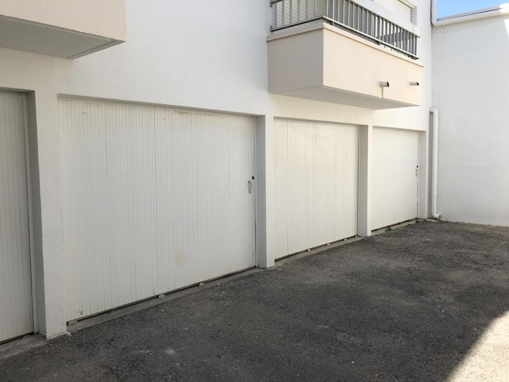 Duplex Centre Ville - 50M De La Plage - Clim - Garage - Netflix لو غراو دو روا الغرفة الصورة